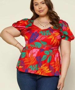 SKIES ARE BLUE New In Plus Size Plus Size - Tropical Print Peplum Top
