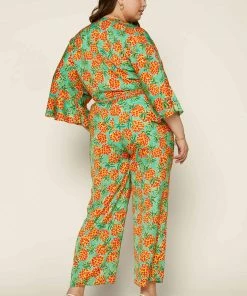 SKIES ARE BLUE New In Plus Size Plus Size - Tropical Print Kimono Top