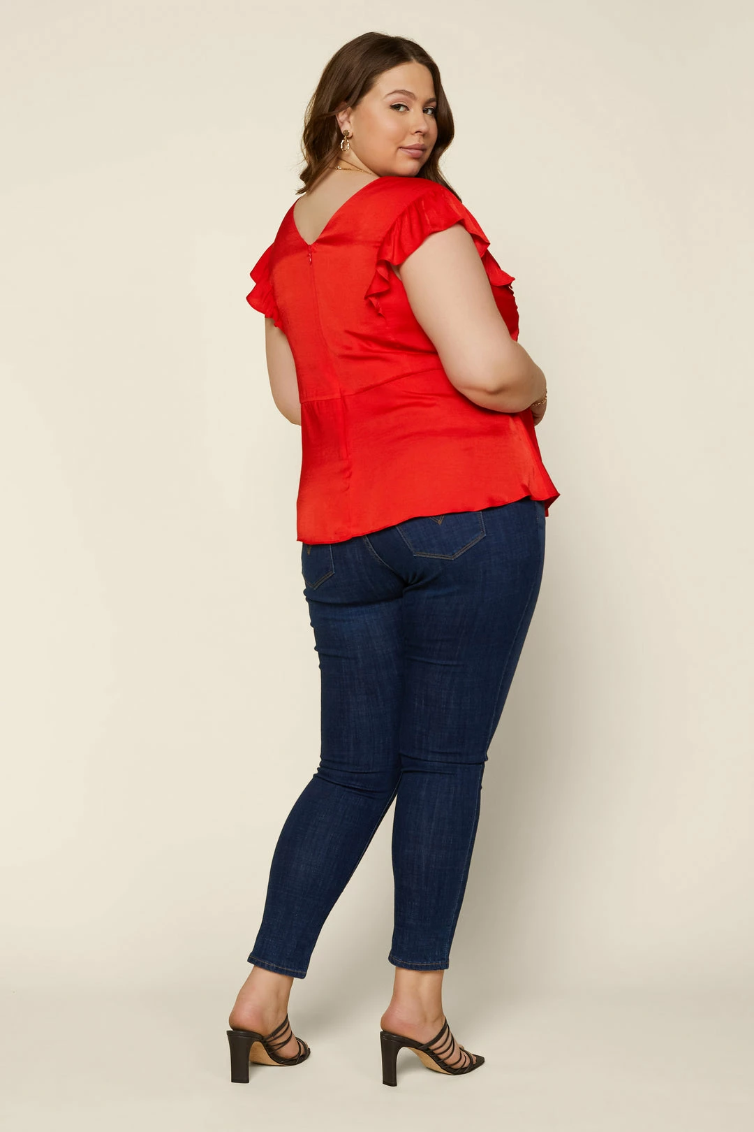 SKIES ARE BLUE Plus Size - Knotted Flutter Sleeve Top 5 SKIES ARE BLUE Plus Size - Knotted Flutter Sleeve Top