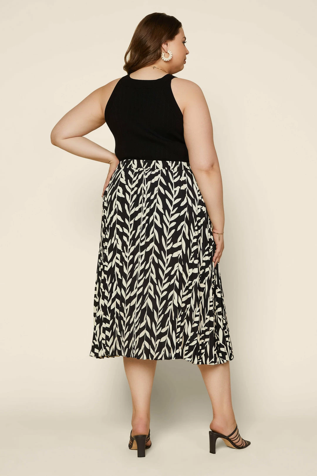 SKIES ARE BLUE Plus Size - Botanical Pleated Midi Skirt New In Plus Size 5 SKIES ARE BLUE Plus Size - Botanical Pleated Midi Skirt New In Plus Size