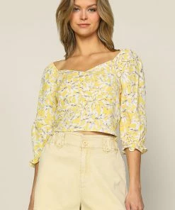 SKIES ARE BLUE New In Clothing Floral Sweetheart Crop Top