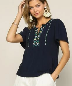 SKIES ARE BLUE New In Clothing Embroidered Short Sleeve Top