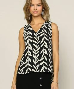 SKIES ARE BLUE New In Clothing Botanical Sleeveless Top