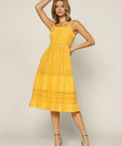 SKIES ARE BLUE Sleeveless Eyelet Midi Dress 10 SKIES ARE BLUE Sleeveless Eyelet Midi Dress