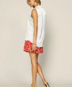 SKIES ARE BLUE New In Clothing Sleeveless Button Down Top 11 SKIES ARE BLUE New In Clothing Sleeveless Button Down Top