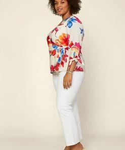 SKIES ARE BLUE Plus Size - Floral Tie Detail Top