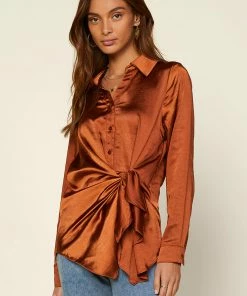 SKIES ARE BLUE Front Tie Satin Top