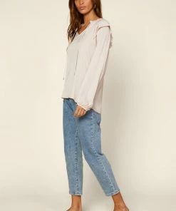 SKIES ARE BLUE Long Sleeve Smocked Top