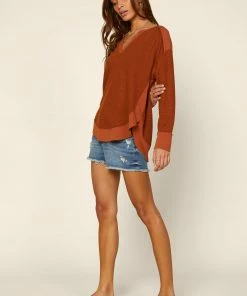 SKIES ARE BLUE Clothing Waffled Textured Knit Top