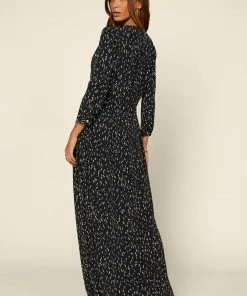 SKIES ARE BLUE Sonia Button Down Dress 11 SKIES ARE BLUE Sonia Button Down Dress