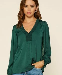 SKIES ARE BLUE Clothing Long Sleeve Shirred Top