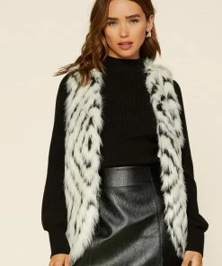 SKIES ARE BLUE Charlotte Shaggy Faux Fur Vest