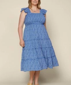SKIES ARE BLUE Plus Size - Floral Smocked Midi Dress