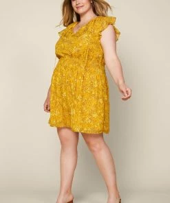 SKIES ARE BLUE Plus Size - River Floral Ruffle Dress Clothing