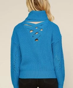SKIES ARE BLUE Cozy Knit Turtleneck Sweater