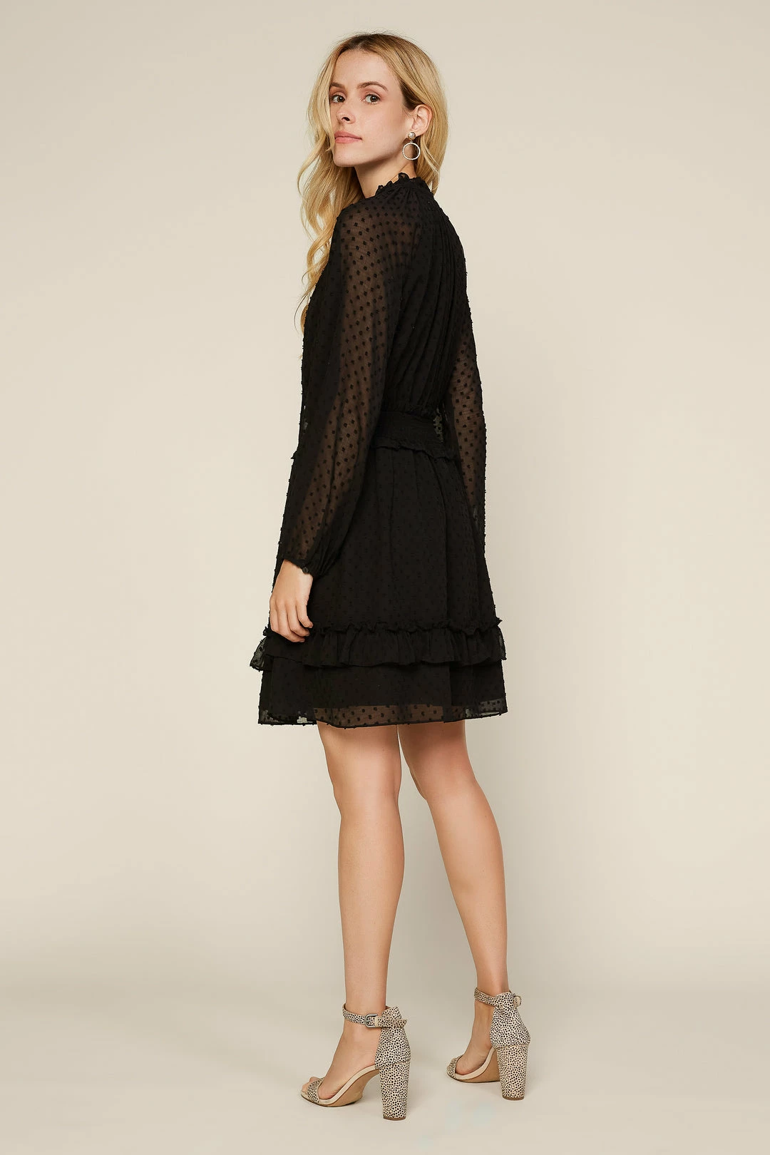 SKIES ARE BLUE Clothing Textured Dot Mini Dress 6 SKIES ARE BLUE Clothing Textured Dot Mini Dress