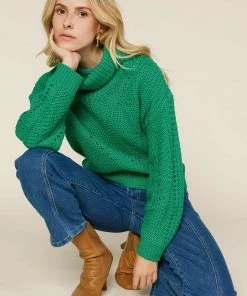 SKIES ARE BLUE Cozy Knit Turtleneck Sweater 9 SKIES ARE BLUE Cozy Knit Turtleneck Sweater