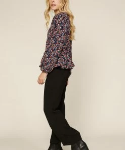 SKIES ARE BLUE Ditsy Floral Wrap Top Clothing