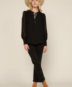 SKIES ARE BLUE Clip Dot Ruffle Blouse 11 SKIES ARE BLUE Clip Dot Ruffle Blouse