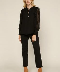 SKIES ARE BLUE Clip Dot Ruffle Blouse 10 SKIES ARE BLUE Clip Dot Ruffle Blouse