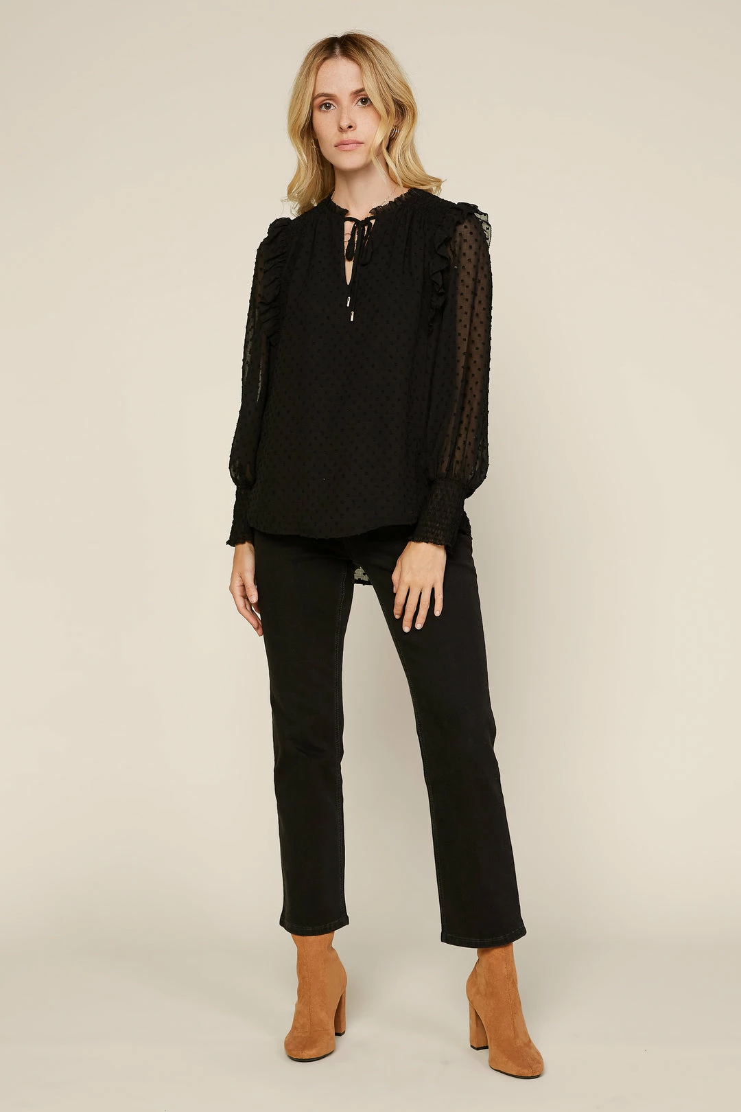 SKIES ARE BLUE Clip Dot Ruffle Blouse 6 SKIES ARE BLUE Clip Dot Ruffle Blouse