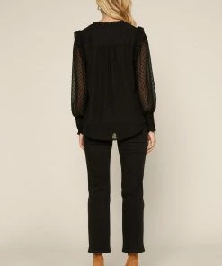 SKIES ARE BLUE Clip Dot Ruffle Blouse 9 SKIES ARE BLUE Clip Dot Ruffle Blouse