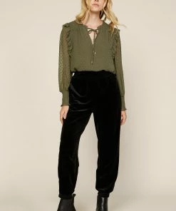 SKIES ARE BLUE Clip Dot Ruffle Blouse Clothing 12 SKIES ARE BLUE Clip Dot Ruffle Blouse Clothing