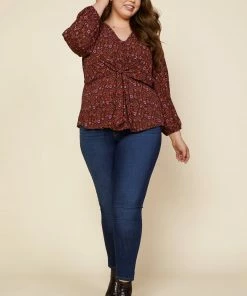 SKIES ARE BLUE Plus Size - Floral Motif Blouse