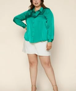 SKIES ARE BLUE Plus Size - Satin Button Down Shirt New In Plus Size