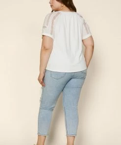 SKIES ARE BLUE Plus Size - Lace Detail Knit Top