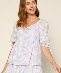 SKIES ARE BLUE Floral Sweetheart Neckline Top