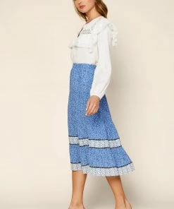SKIES ARE BLUE Ditsy Floral Midi Skirt Clothing