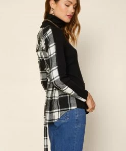 SKIES ARE BLUE Plaid Back Turtleneck Sweater Clothing