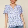 SKIES ARE BLUE Sweet Floral Ruffled Top