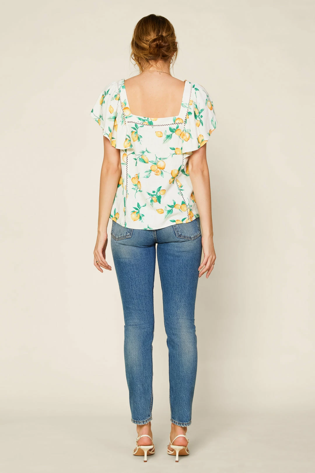 SKIES ARE BLUE Lemon Print Ruffled Top 6 SKIES ARE BLUE Lemon Print Ruffled Top