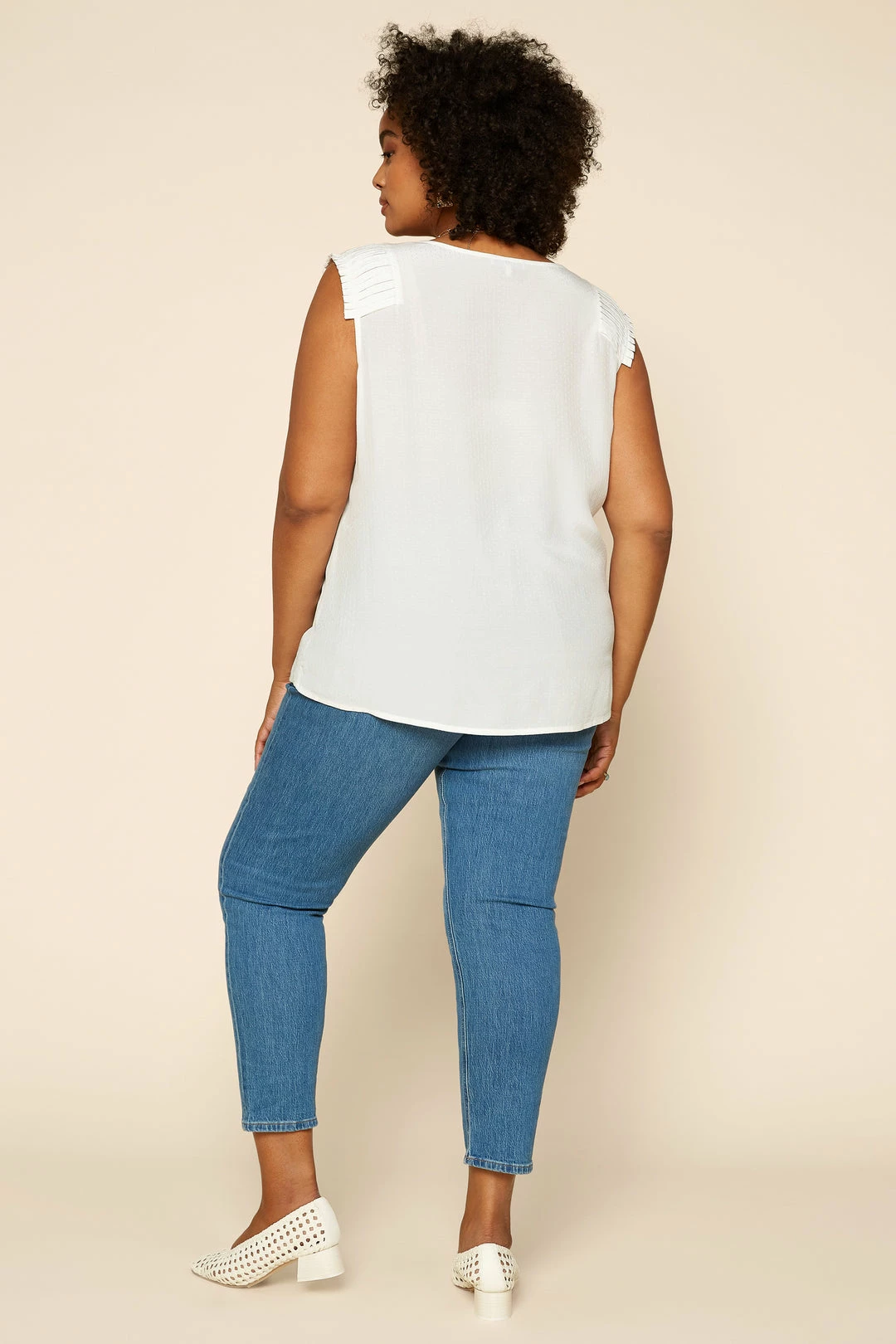 SKIES ARE BLUE Plus Size - Pleated Shoulder Top 6 SKIES ARE BLUE Plus Size - Pleated Shoulder Top