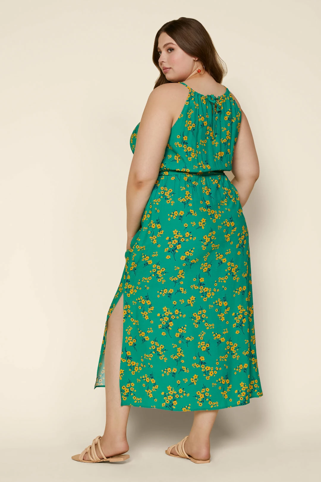 SKIES ARE BLUE Plus Size - Floral Halter Dress New In Plus Size 8 SKIES ARE BLUE Plus Size - Floral Halter Dress New In Plus Size