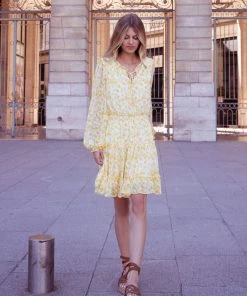 SKIES ARE BLUE Sweet Floral Mini Dress New In Clothing