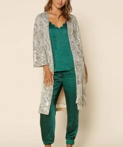 SKIES ARE BLUE Clothing Satin Scalloped Cami Top