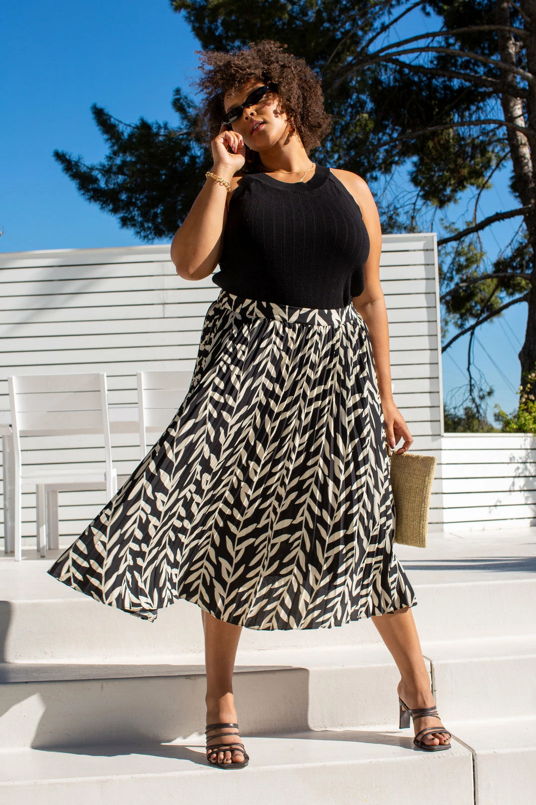 SKIES ARE BLUE Plus Size - Botanical Pleated Midi Skirt New In Plus Size 3 SKIES ARE BLUE Plus Size - Botanical Pleated Midi Skirt New In Plus Size