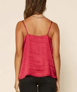 SKIES ARE BLUE Satin Scalloped Cami Top Clothing