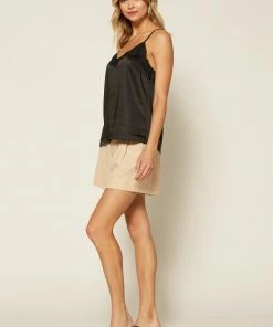 SKIES ARE BLUE Lace Trim Camisole Clothing