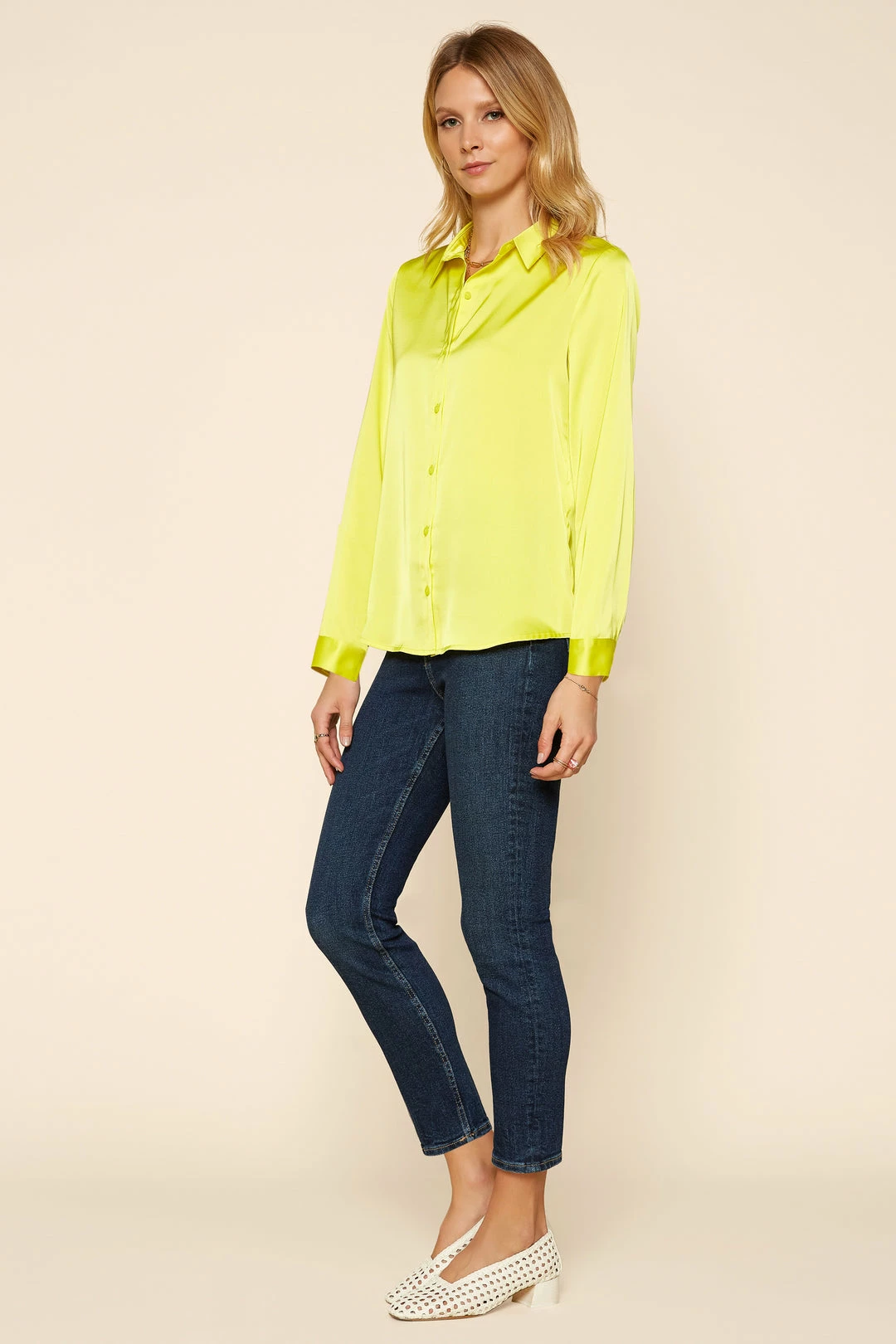 SKIES ARE BLUE Clothing Satin Button Down Shirt 7 SKIES ARE BLUE Clothing Satin Button Down Shirt