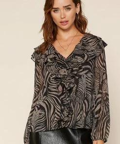 SKIES ARE BLUE Marla Animal Print Top