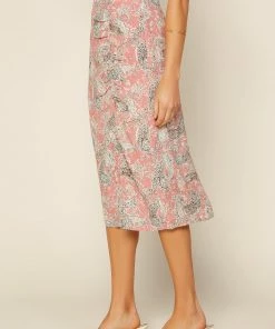 SKIES ARE BLUE Clothing Pink Paisley Ruched Skirt