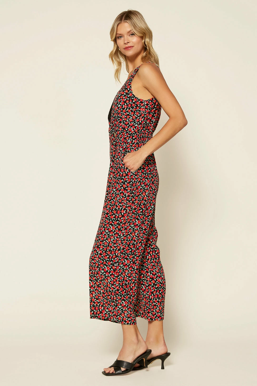 SKIES ARE BLUE Clothing Ditsy Floral Jumpsuit 4 SKIES ARE BLUE Clothing Ditsy Floral Jumpsuit
