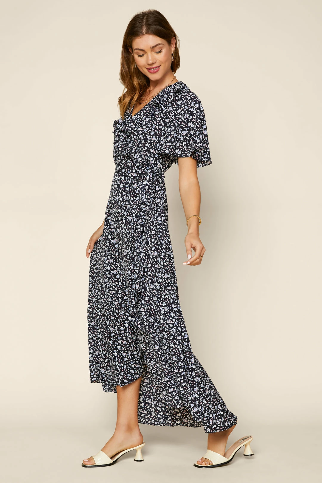 SKIES ARE BLUE Clothing Floral Ruffled Wrap Dress 4 SKIES ARE BLUE Clothing Floral Ruffled Wrap Dress