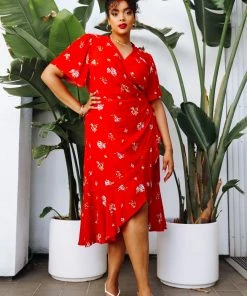 SKIES ARE BLUE Clothing Plus Size - Floral Wrap Midi Dress