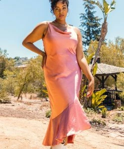 SKIES ARE BLUE Plus Size - Cowl Neck Midi Dress Clothing