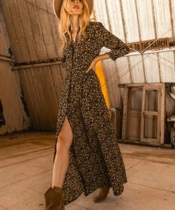 Skies Are Blue online shop 32 SKIES ARE BLUE Angelina Floral Maxi Dress